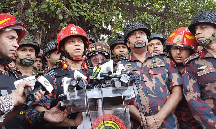 নিউ সুপার মার্কেটের আগুন নিয়ন্ত্রণে : ফায়ার ডিজি