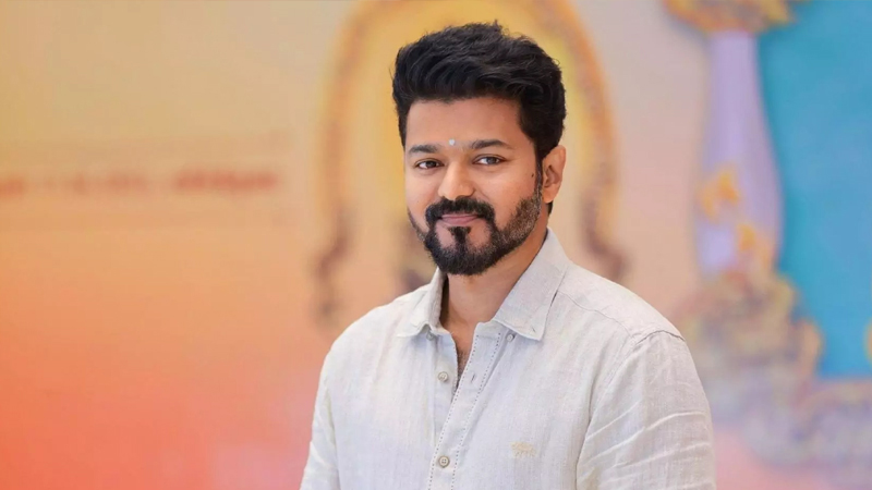 পদদলিত ঘটনায় নিহতদের পরিবারকে ২৭ লাখ টাকা করে সহায়তা দেবেন বিজয় থালাপাতি