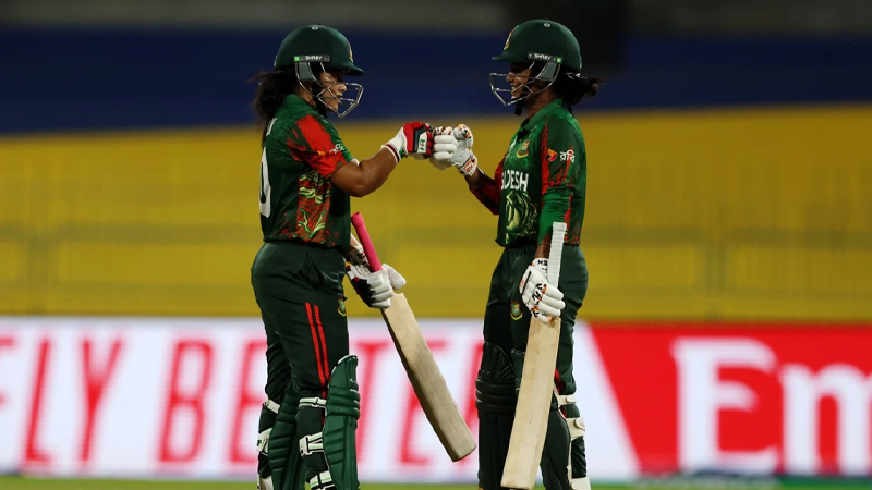 পাকিস্তানকে উড়িয়ে দিল বাংলাদেশ
