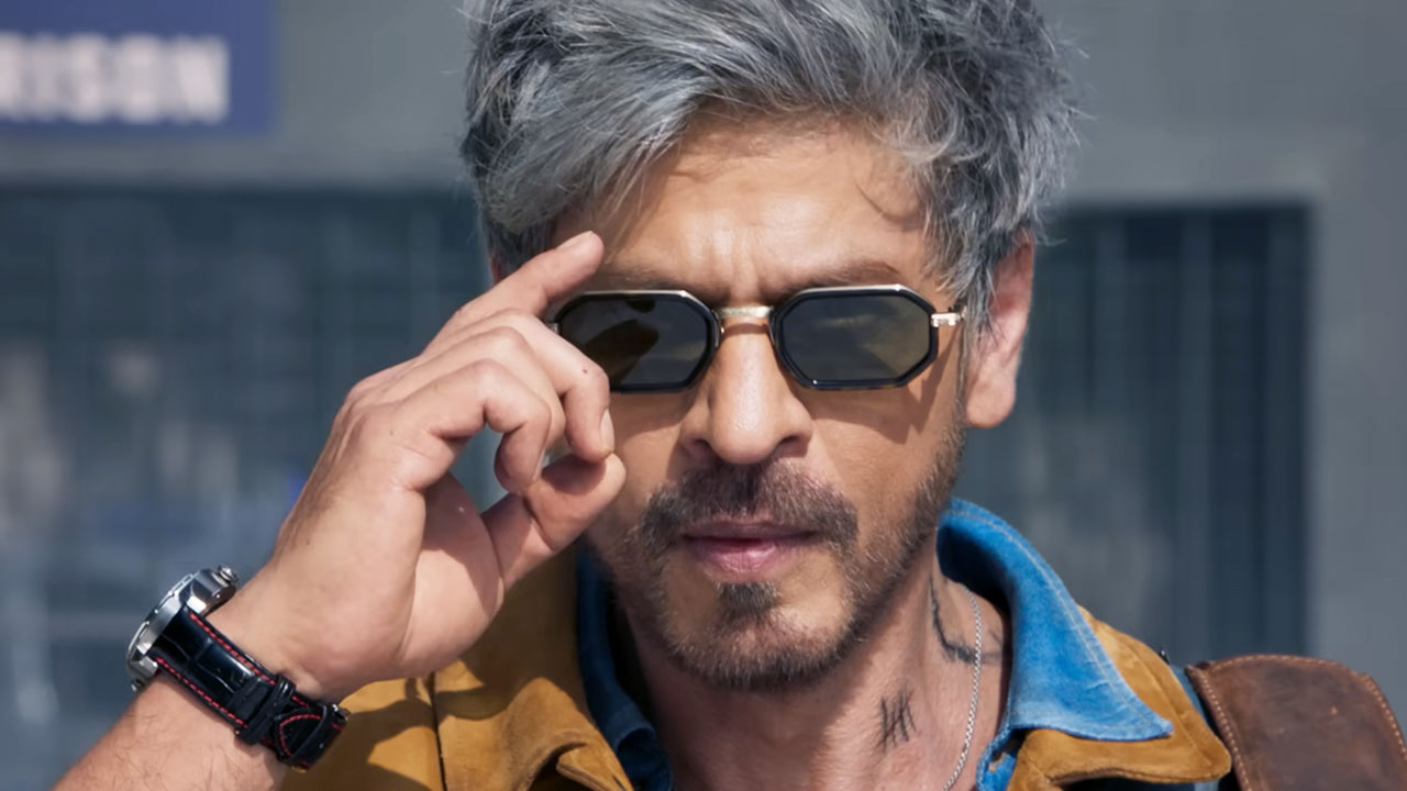 ষাটে পা রেখেই ধামাকা, কিং এর টিজারে দুর্দান্ত শাহরুখ!