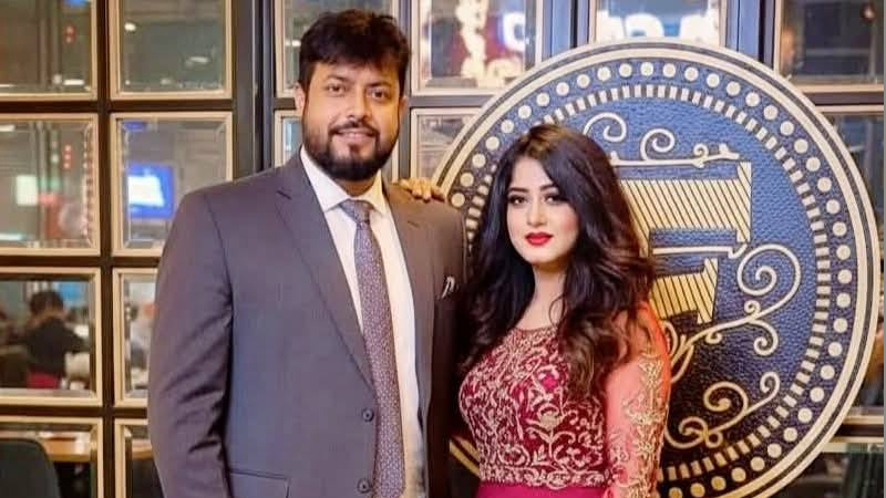 মৌসুমীকে নিয়ে ফেসবুকে ওমর সানীর পোস্ট, আবেগঘন বার্তা দিলেন নায়ক