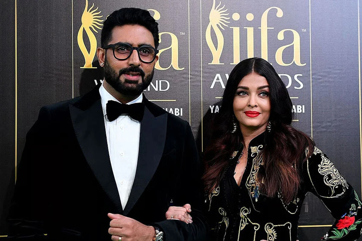 বিচ্ছেদের গুঞ্জন উড়িয়ে নতুন বছরে একসঙ্গে অভিষেক-ঐশ্বরিয়া