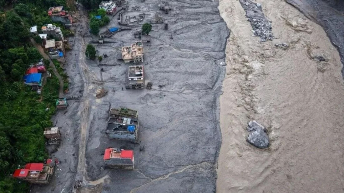 নেপালের বন্যায় মৃতের সংখ্যা বেড়ে ৬২৩